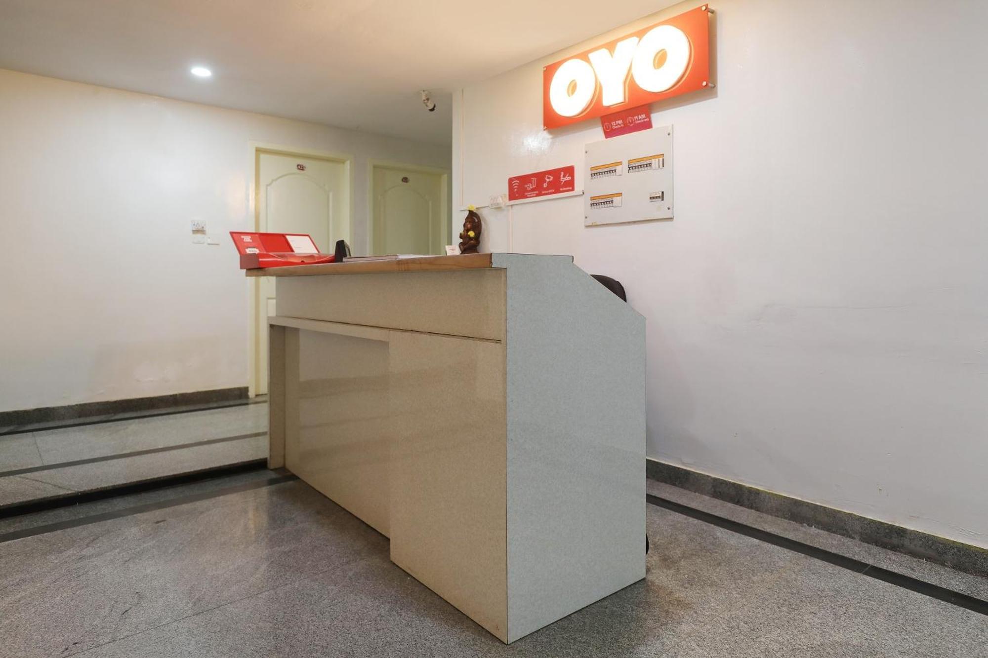 Oyo Flagship Hotel Archana Comforts Bangalore Eksteriør bilde