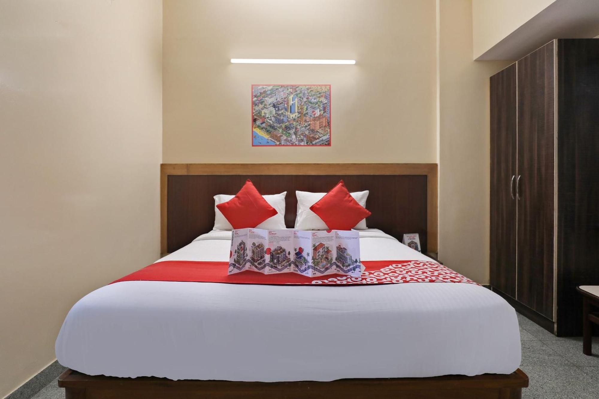 Oyo Flagship Hotel Archana Comforts Bangalore Eksteriør bilde